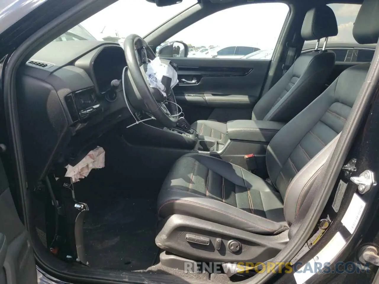 7 Photograph of a damaged car 7FARS6H93PE026597 HONDA CRV 2023