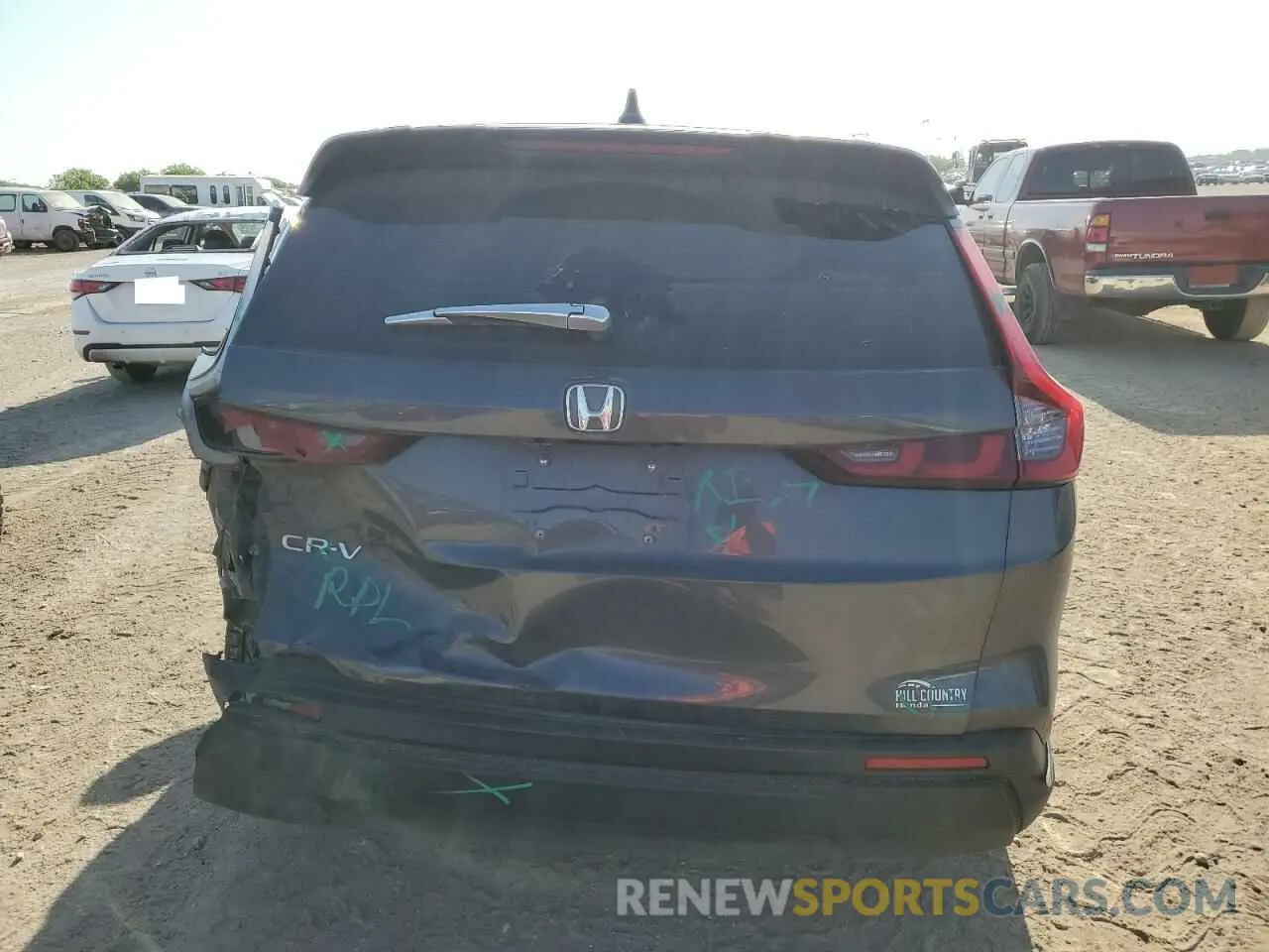 6 Photograph of a damaged car 2HKRS3H21RH306620 HONDA CRV 2024
