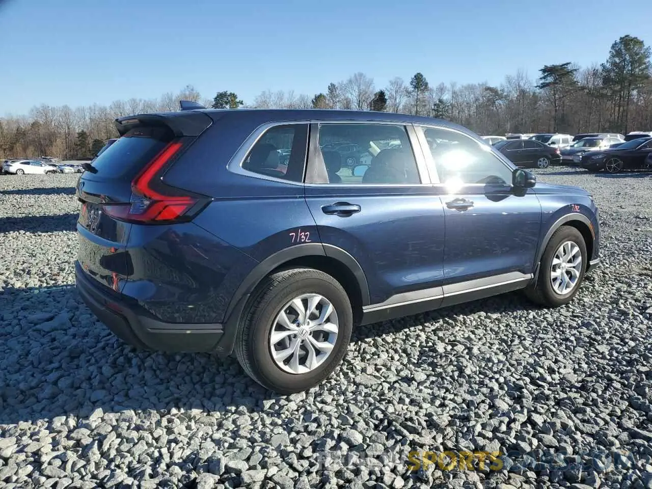 3 Photograph of a damaged car 2HKRS3H22RH315505 HONDA CRV 2024