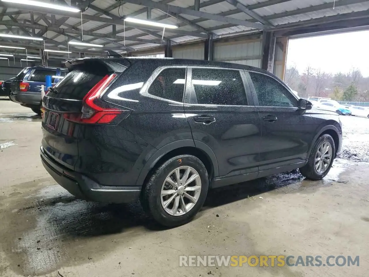 3 Photograph of a damaged car 2HKRS3H44RH319475 HONDA CRV 2024
