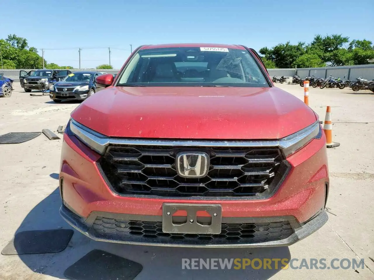 5 Photograph of a damaged car 2HKRS3H71RH310078 HONDA CRV 2024