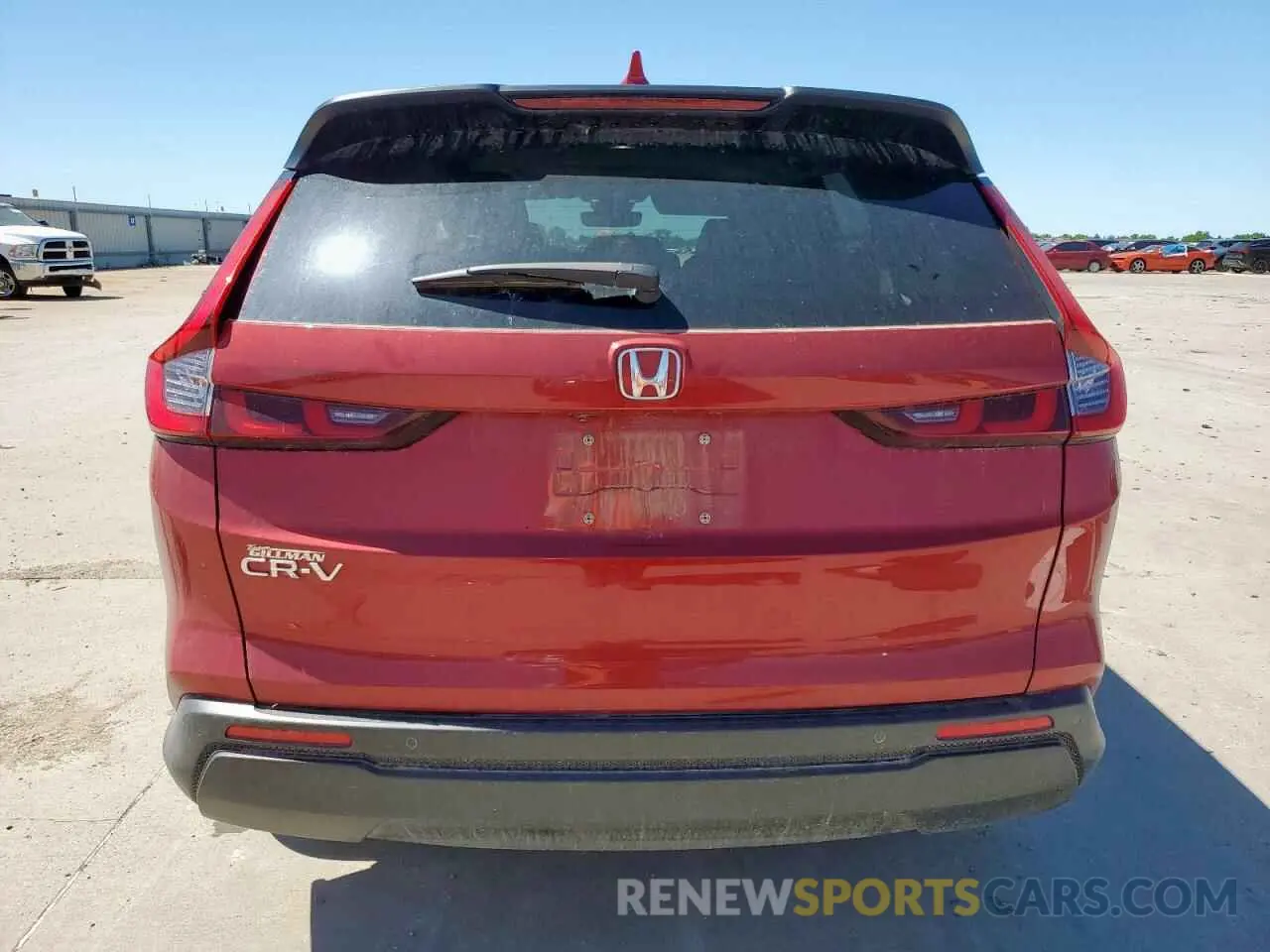 6 Photograph of a damaged car 2HKRS3H71RH310078 HONDA CRV 2024