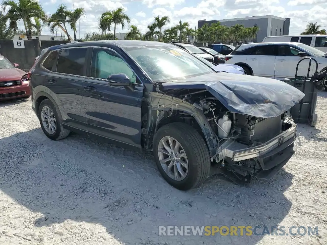 4 Photograph of a damaged car 2HKRS3H72RH331067 HONDA CRV 2024