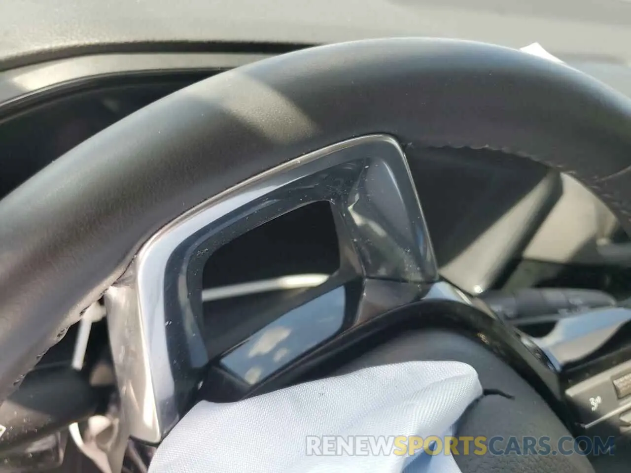 9 Photograph of a damaged car 2HKRS3H72RH331067 HONDA CRV 2024