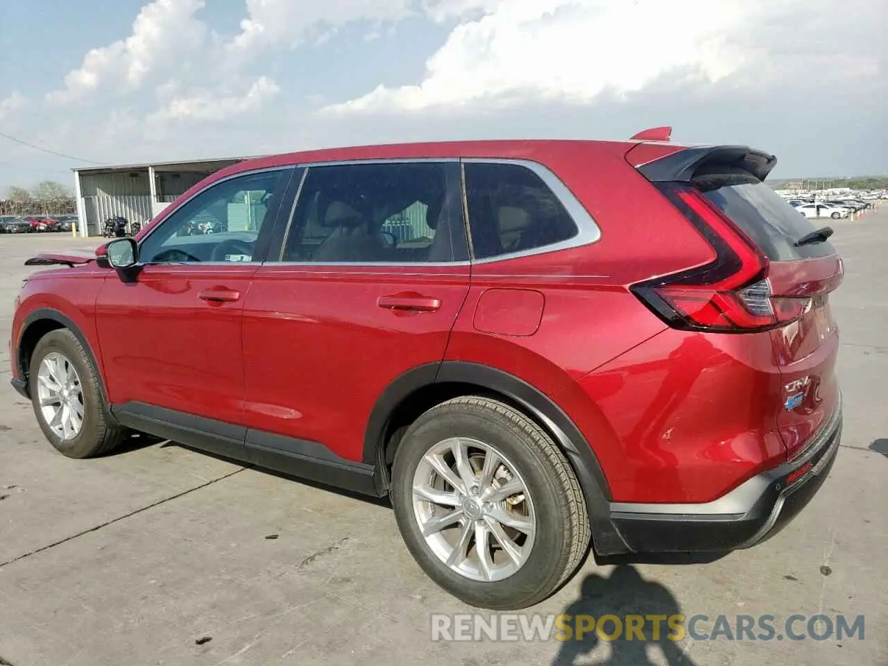 2 Photograph of a damaged car 2HKRS3H73RH318893 HONDA CRV 2024