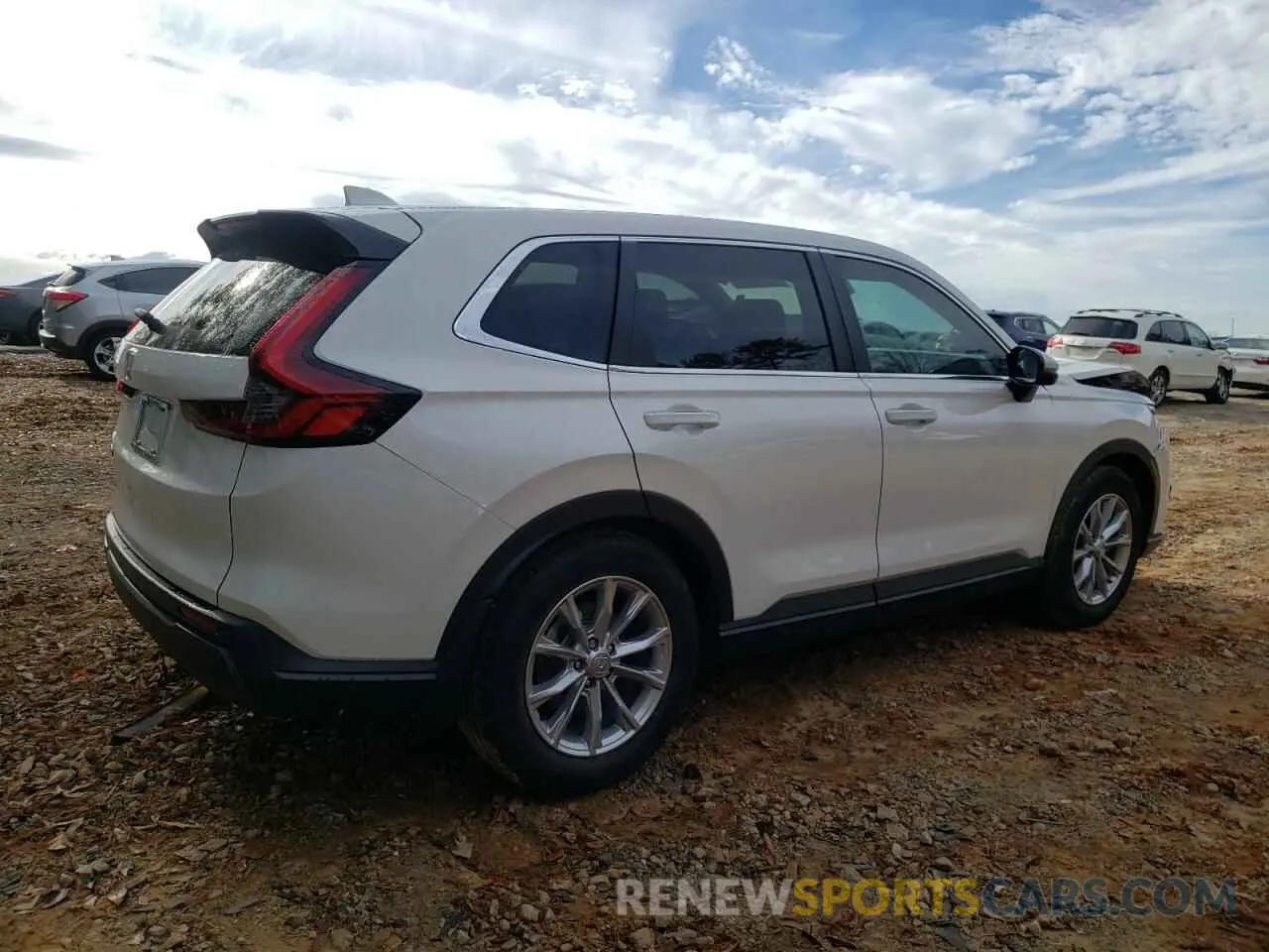 3 Photograph of a damaged car 2HKRS3H73RH328422 HONDA CRV 2024