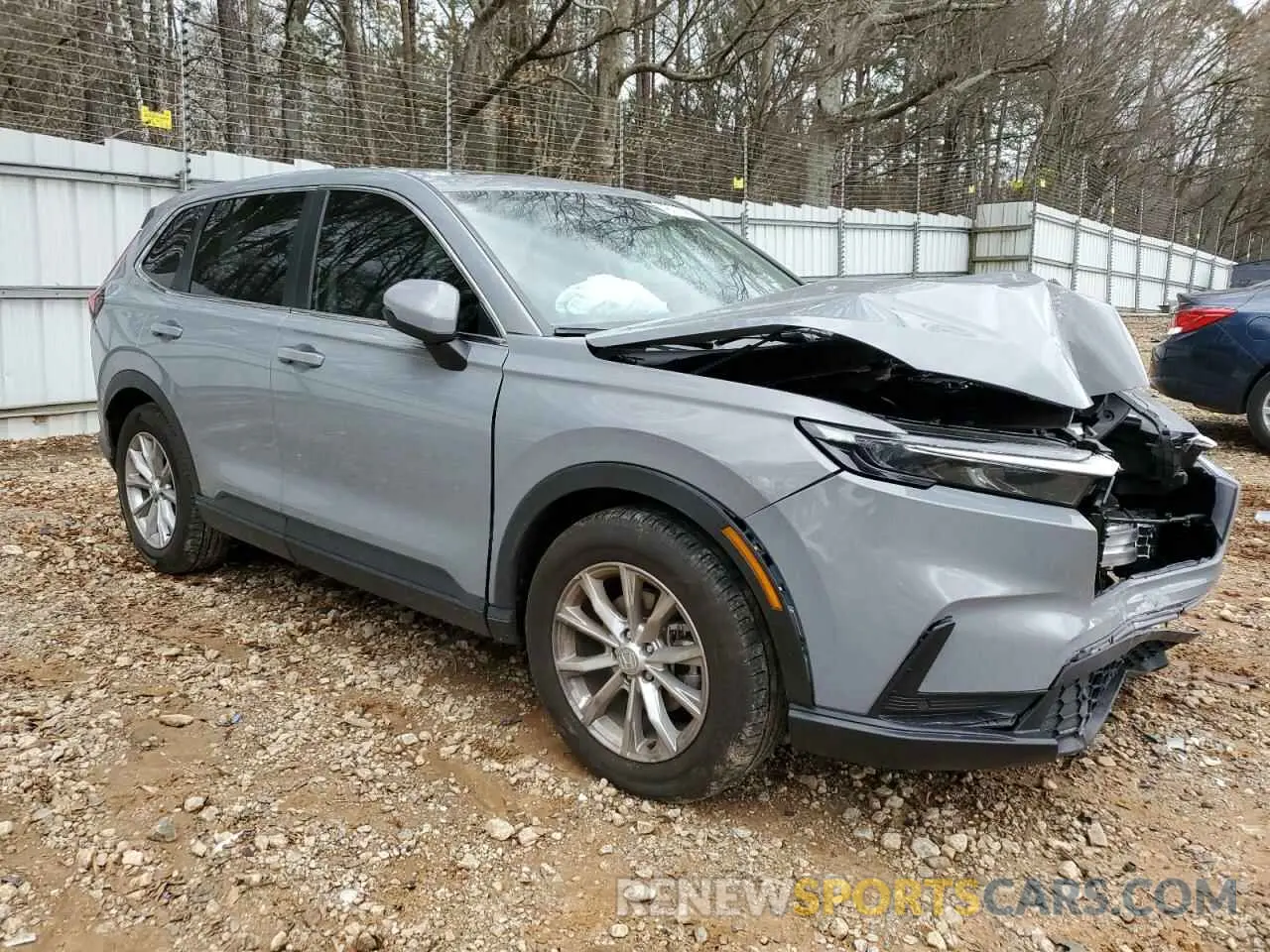 4 Photograph of a damaged car 2HKRS3H76RH305586 HONDA CRV 2024