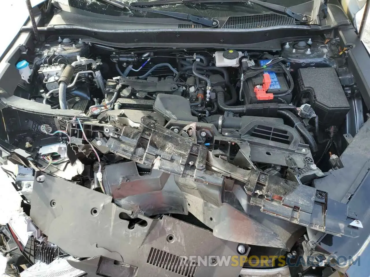 12 Photograph of a damaged car 2HKRS3H79RH320843 HONDA CRV 2024