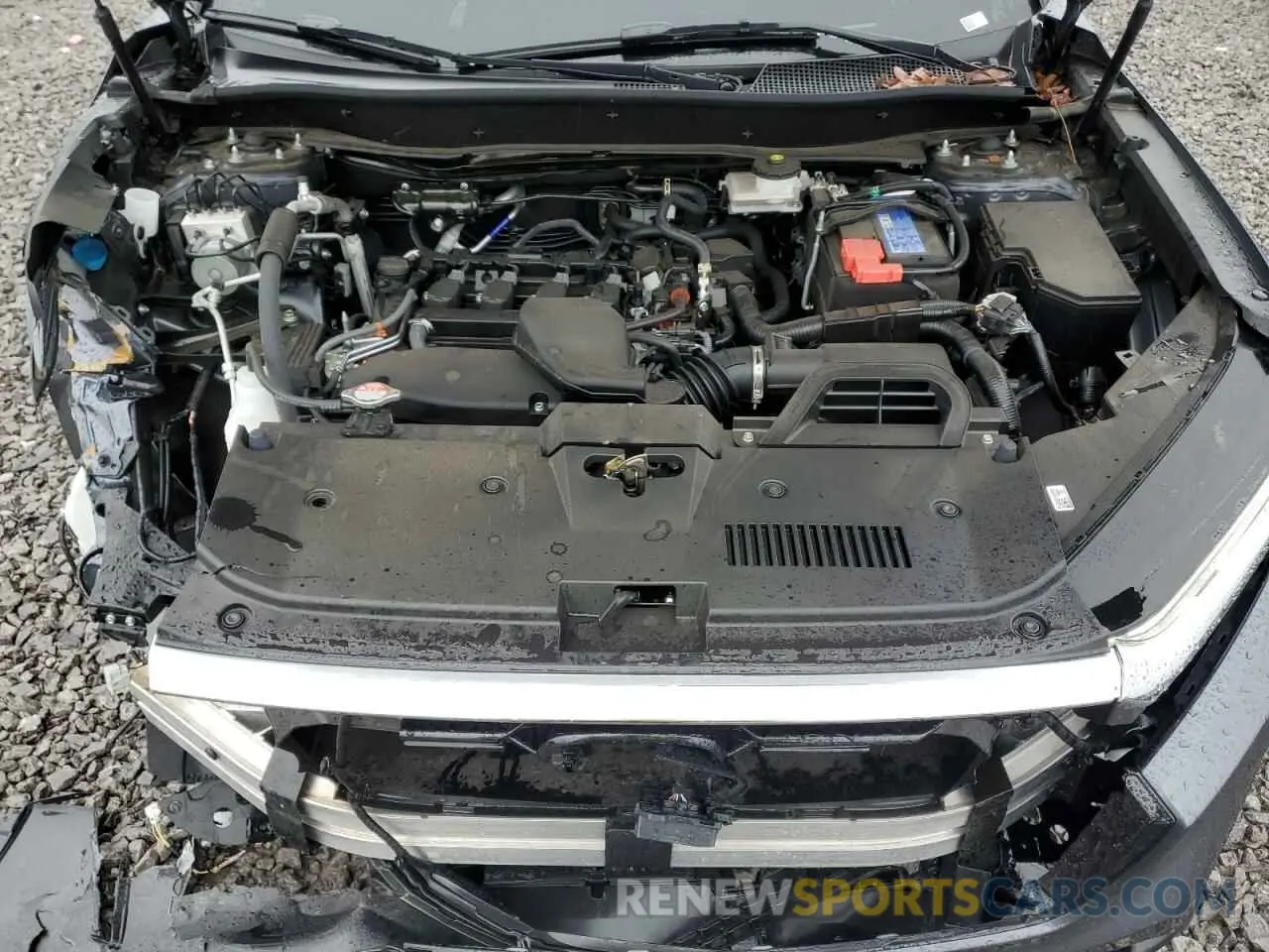 12 Photograph of a damaged car 2HKRS3H79RH323368 HONDA CRV 2024