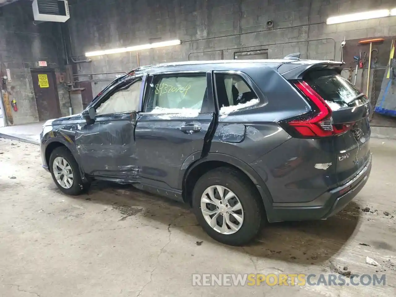 2 Photograph of a damaged car 2HKRS4H25RH405236 HONDA CRV 2024