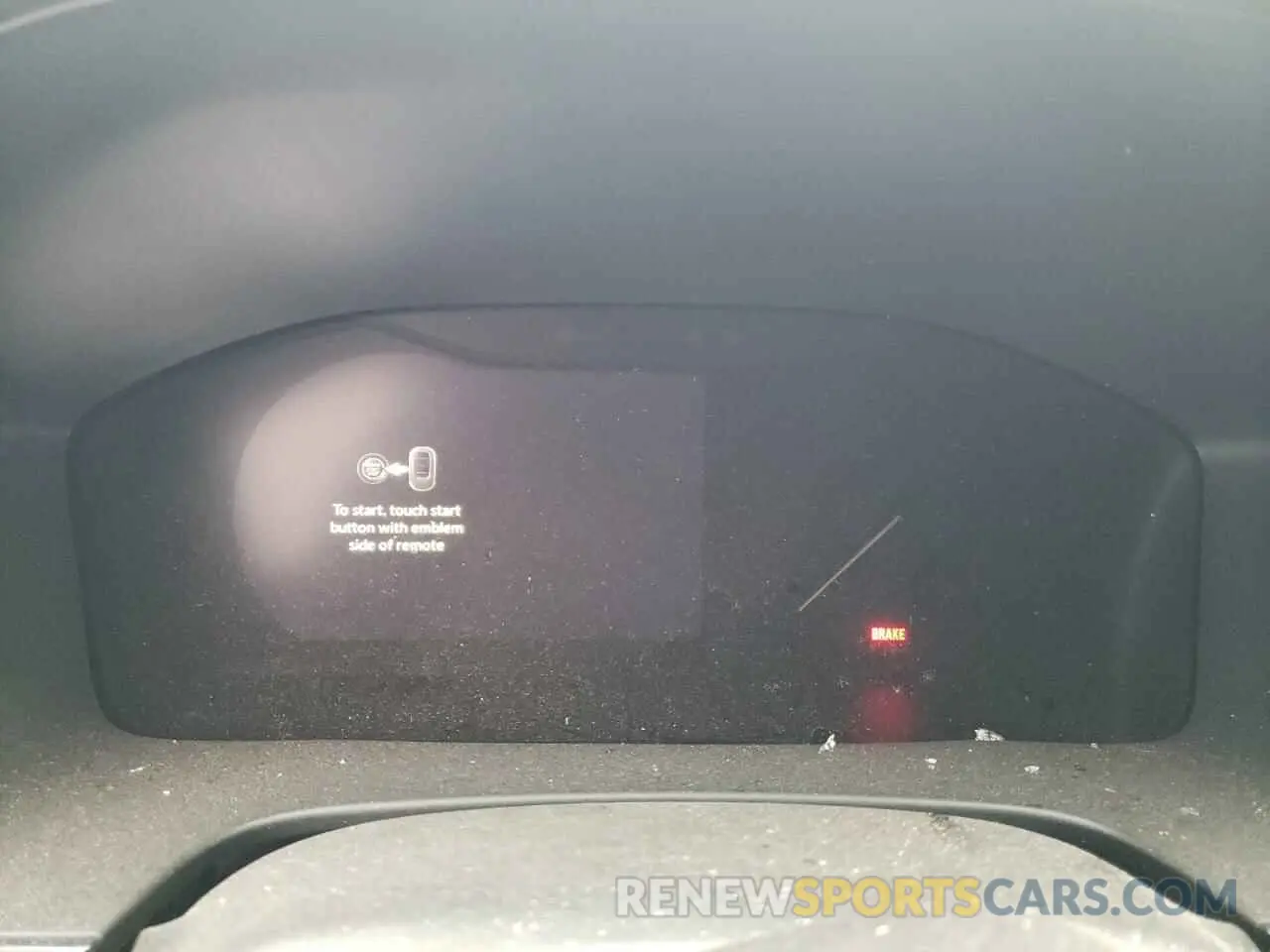 9 Photograph of a damaged car 2HKRS4H28RH432396 HONDA CRV 2024