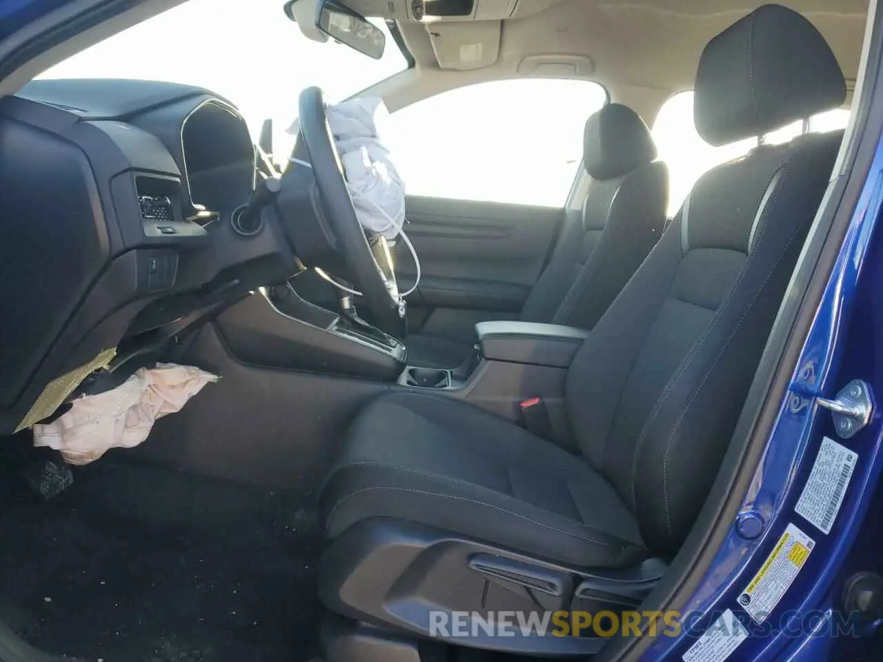7 Photograph of a damaged car 2HKRS4H28RH485714 HONDA CRV 2024