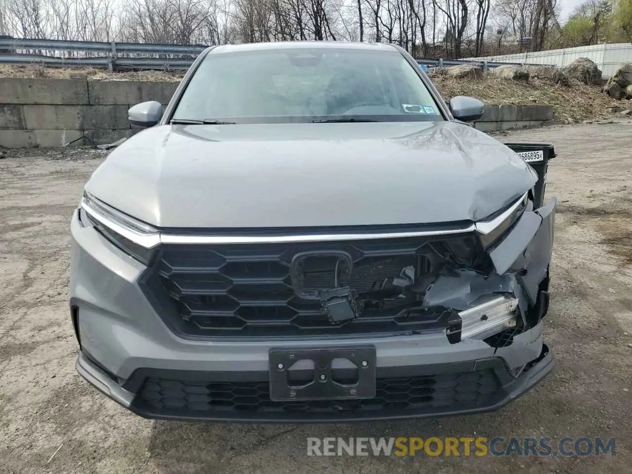 5 Photograph of a damaged car 2HKRS4H2XRH424221 HONDA CRV 2024