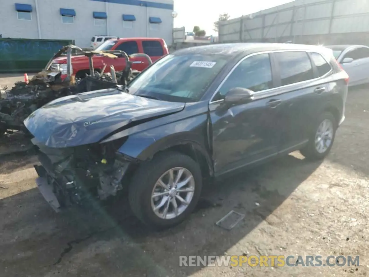 1 Photograph of a damaged car 2HKRS4H41RH481103 HONDA CRV 2024