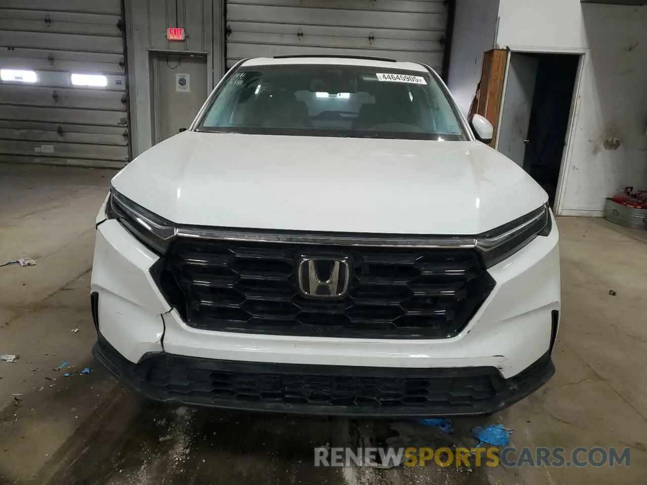 5 Photograph of a damaged car 2HKRS4H45RH421342 HONDA CRV 2024
