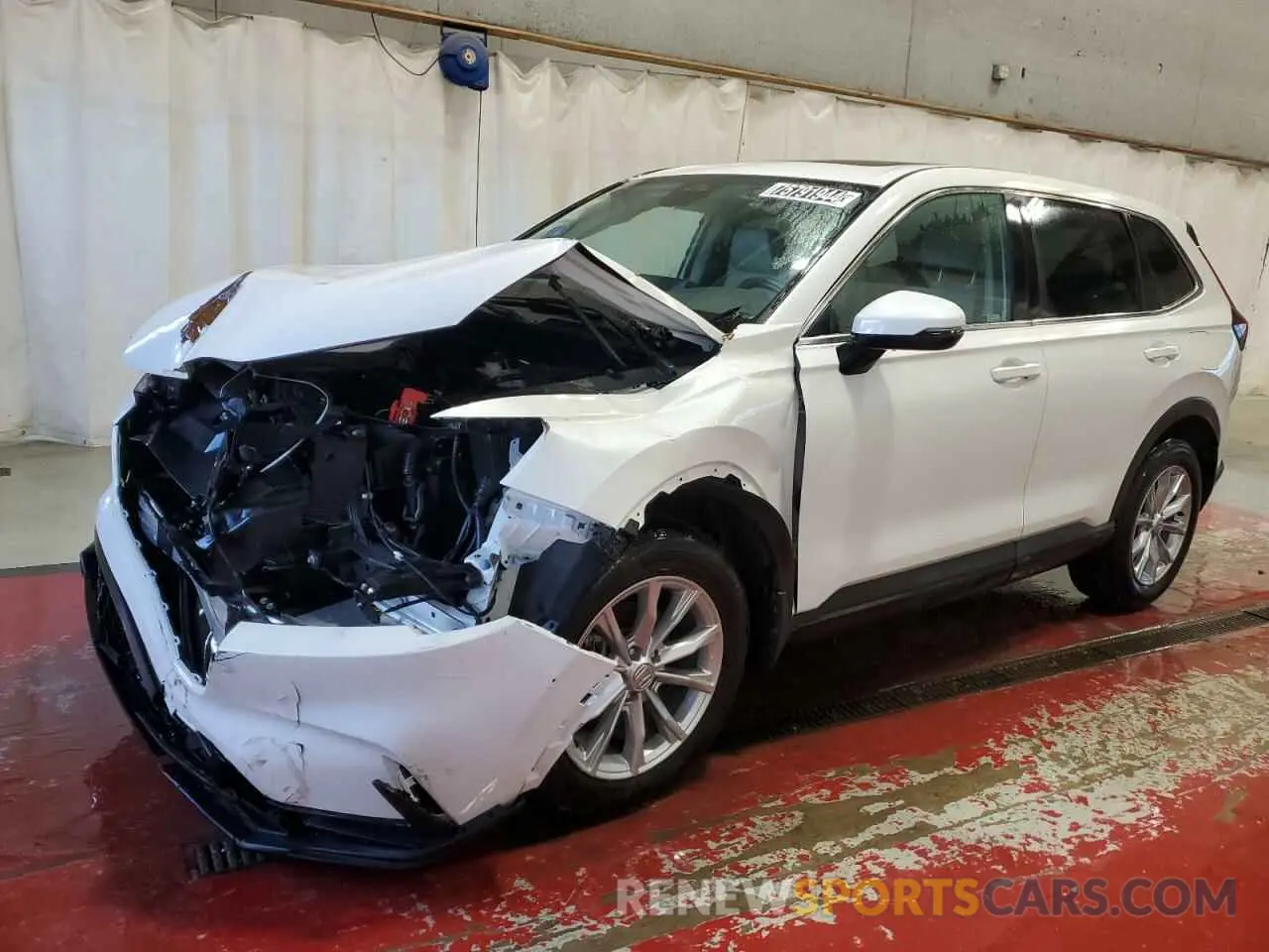 1 Photograph of a damaged car 2HKRS4H46RH421396 HONDA CRV 2024