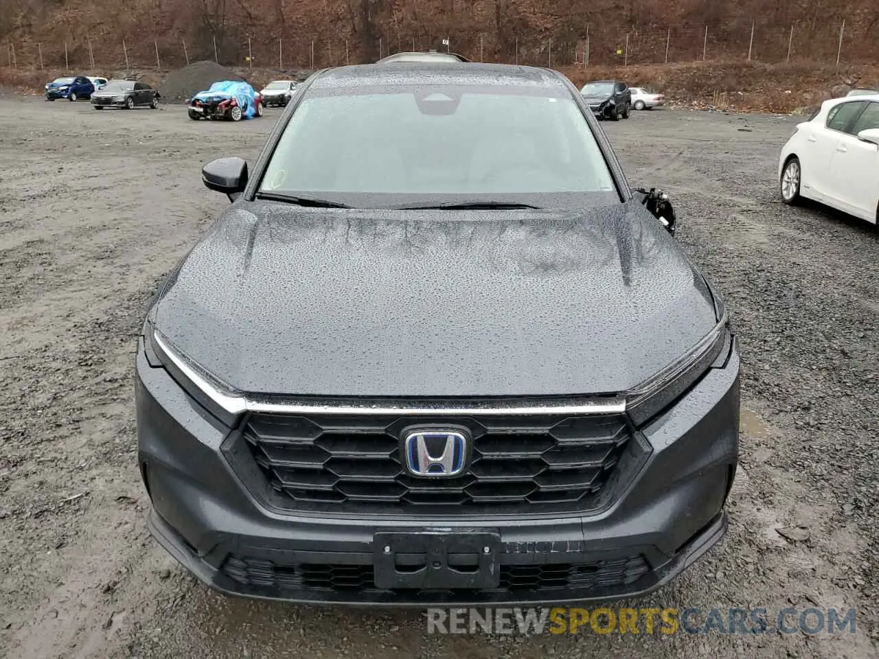 5 Photograph of a damaged car 2HKRS4H46RH486538 HONDA CRV 2024