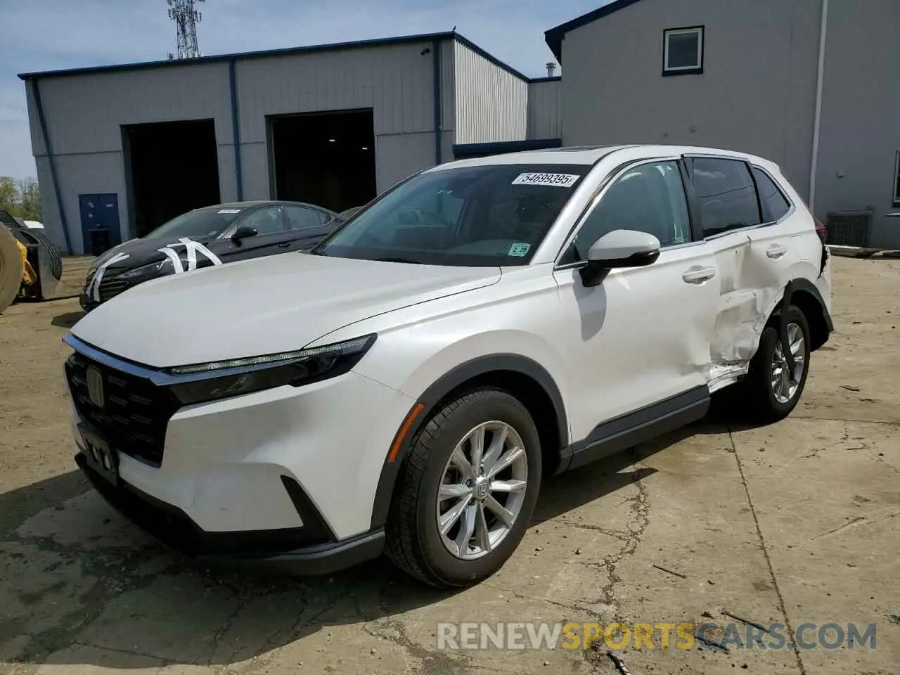 1 Photograph of a damaged car 2HKRS4H70RH458471 HONDA CRV 2024