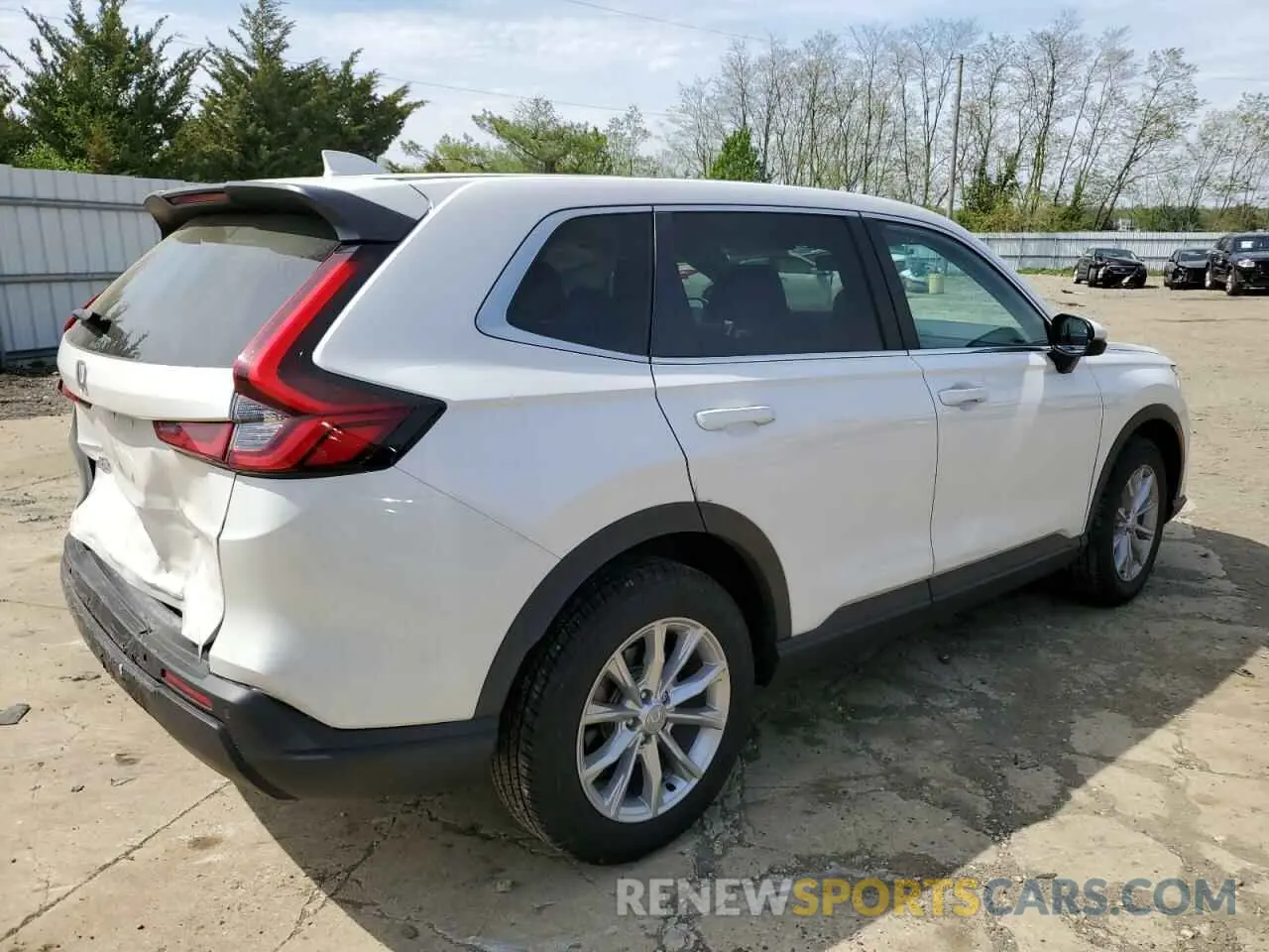 3 Photograph of a damaged car 2HKRS4H70RH458471 HONDA CRV 2024