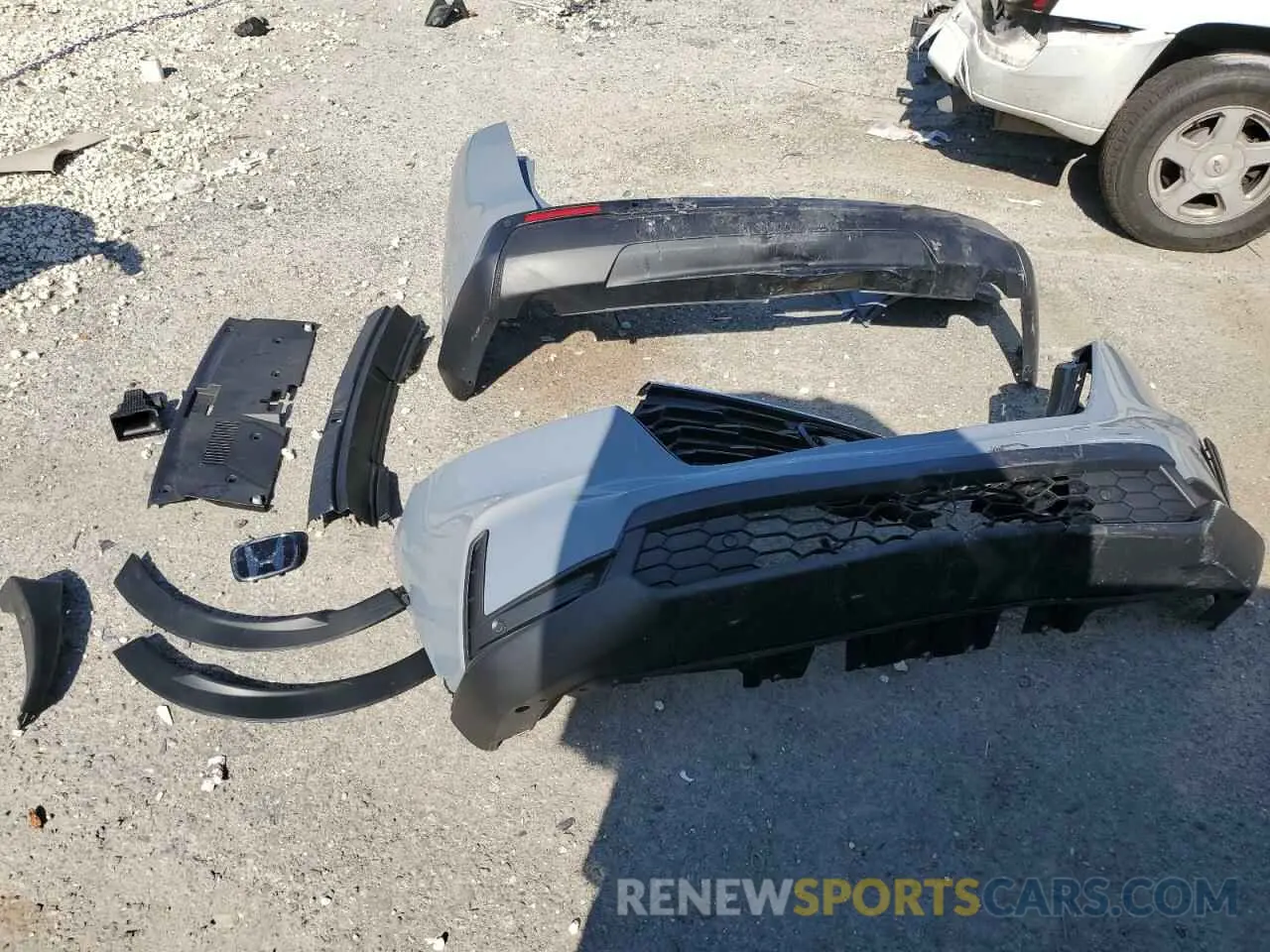 13 Photograph of a damaged car 2HKRS4H72RH479399 HONDA CRV 2024