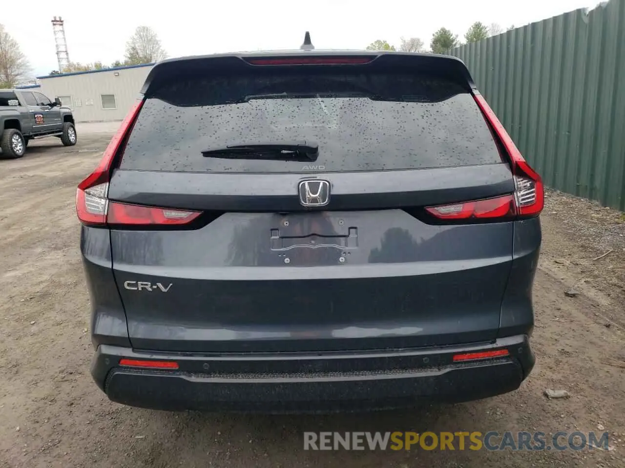 6 Photograph of a damaged car 2HKRS4H73RH402475 HONDA CRV 2024