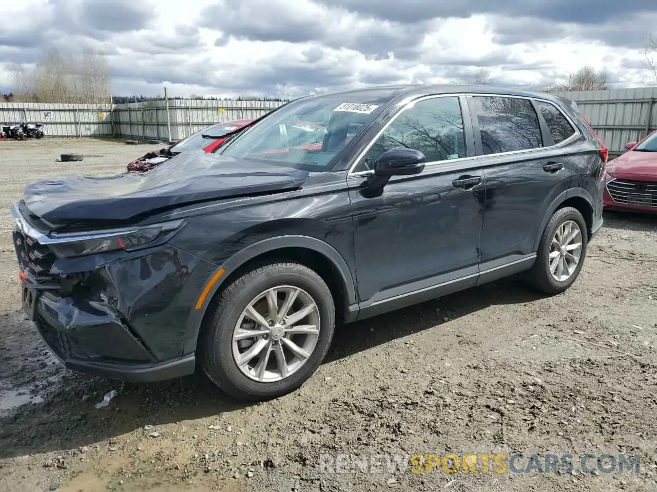 1 Photograph of a damaged car 2HKRS4H74RH471112 HONDA CRV 2024