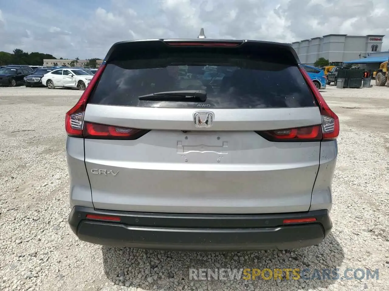 6 Photograph of a damaged car 2HKRS4H74RH473619 HONDA CRV 2024