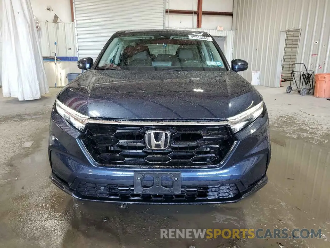 5 Photograph of a damaged car 2HKRS4H77RH433101 HONDA CRV 2024