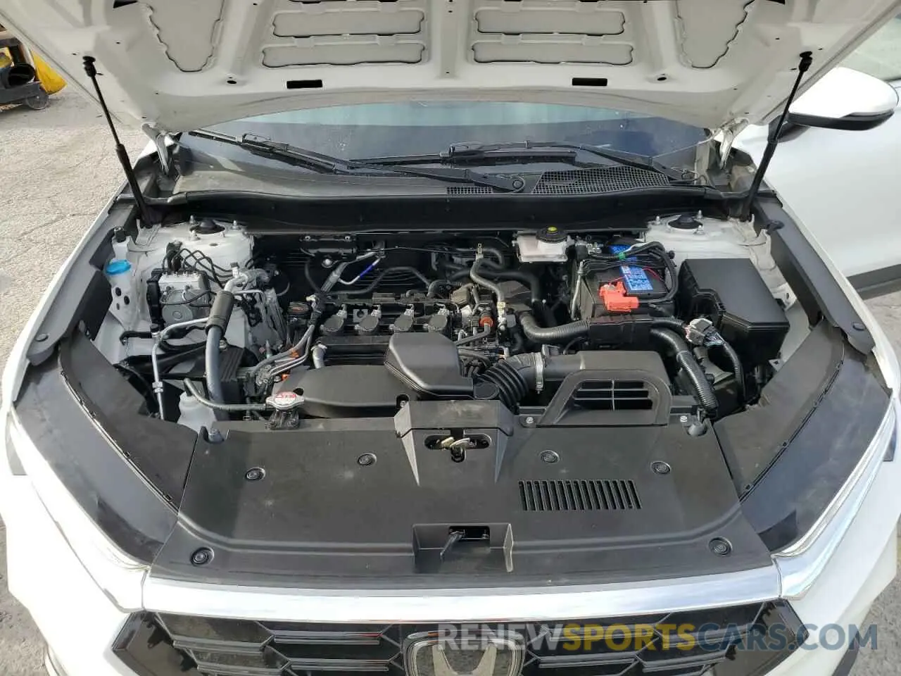 12 Photograph of a damaged car 2HKRS4H78RH439537 HONDA CRV 2024