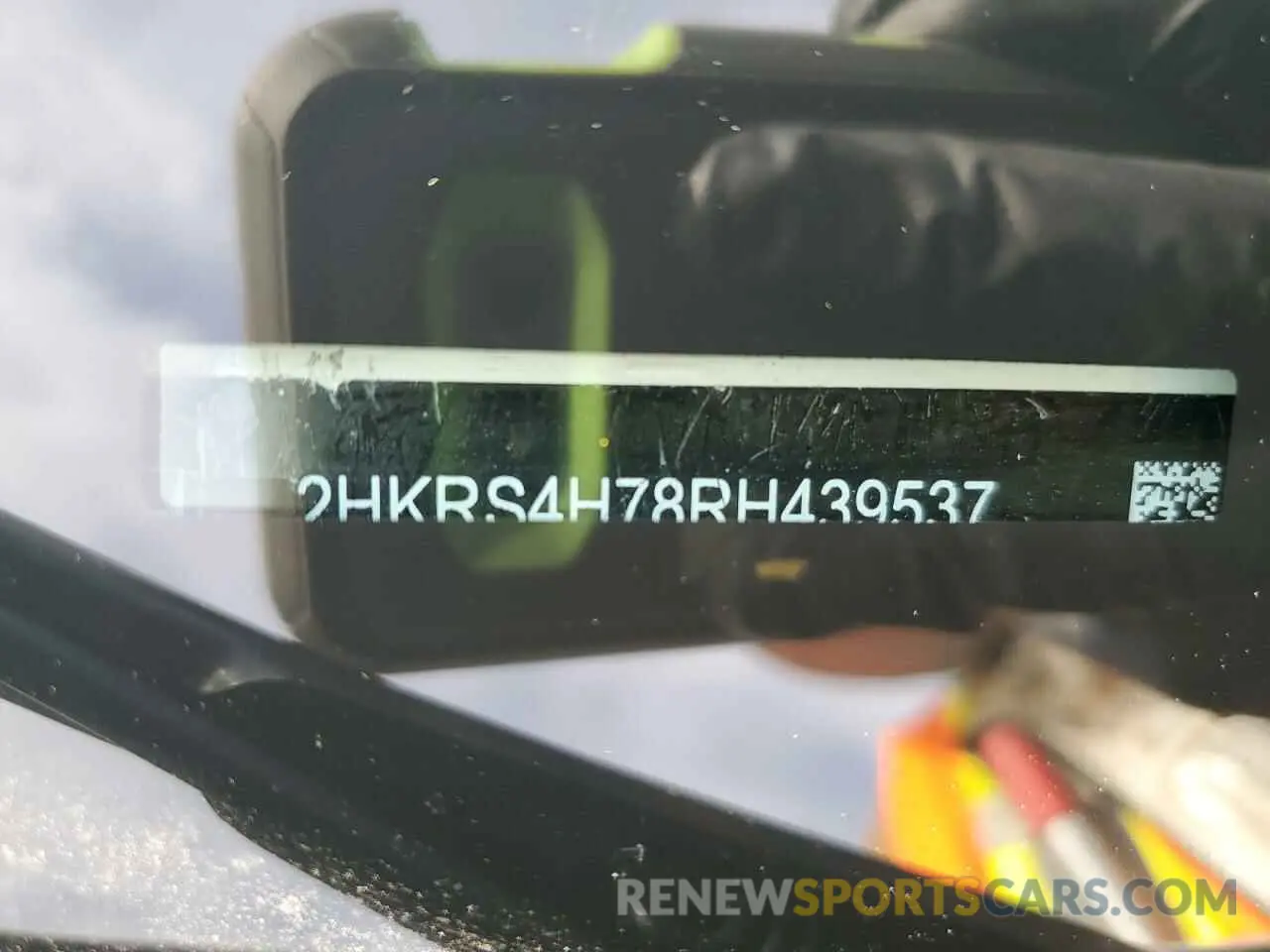 13 Photograph of a damaged car 2HKRS4H78RH439537 HONDA CRV 2024