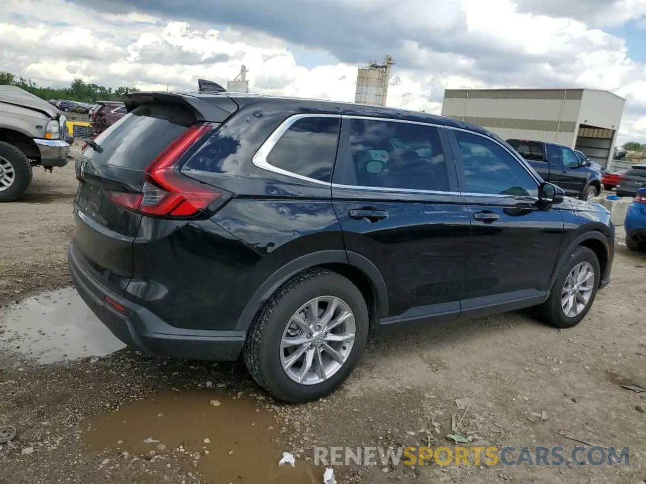 3 Photograph of a damaged car 2HKRS4H78RH486034 HONDA CRV 2024