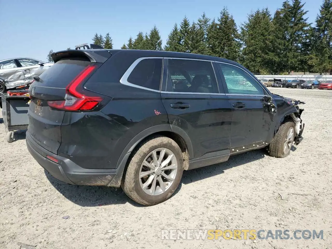 3 Photograph of a damaged car 2HKRS4H79RH470358 HONDA CRV 2024
