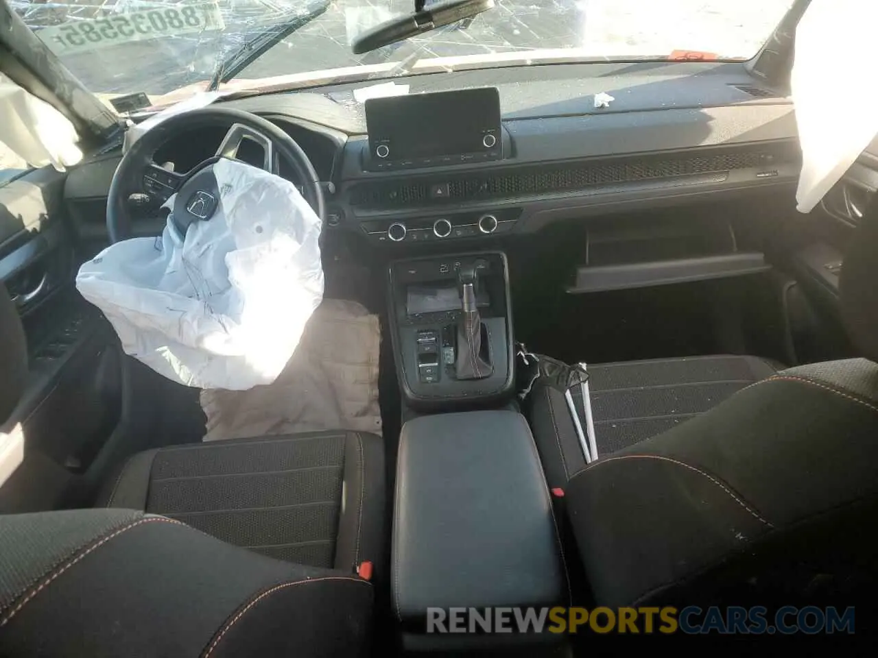 8 Photograph of a damaged car 2HKRS6H53RH803955 HONDA CRV 2024