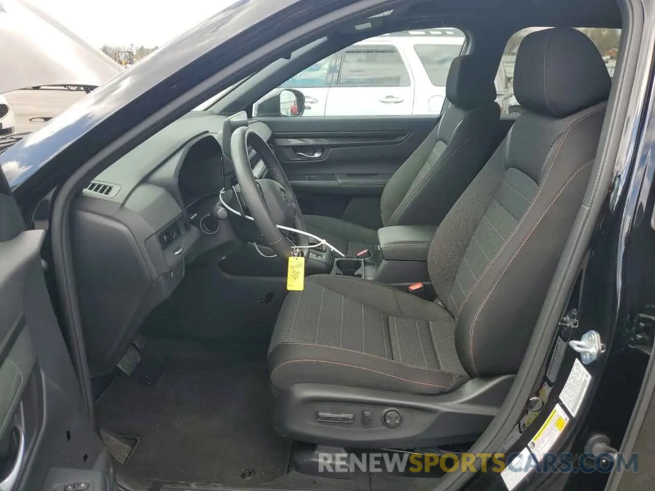 7 Photograph of a damaged car 2HKRS6H53RH807732 HONDA CRV 2024