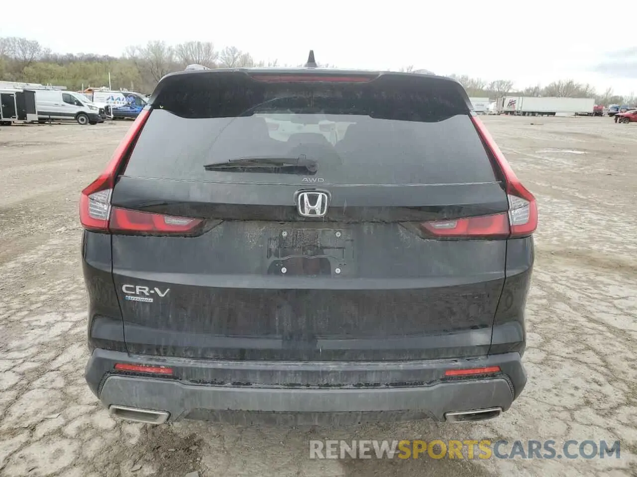 6 Photograph of a damaged car 2HKRS6H5XRH807744 HONDA CRV 2024