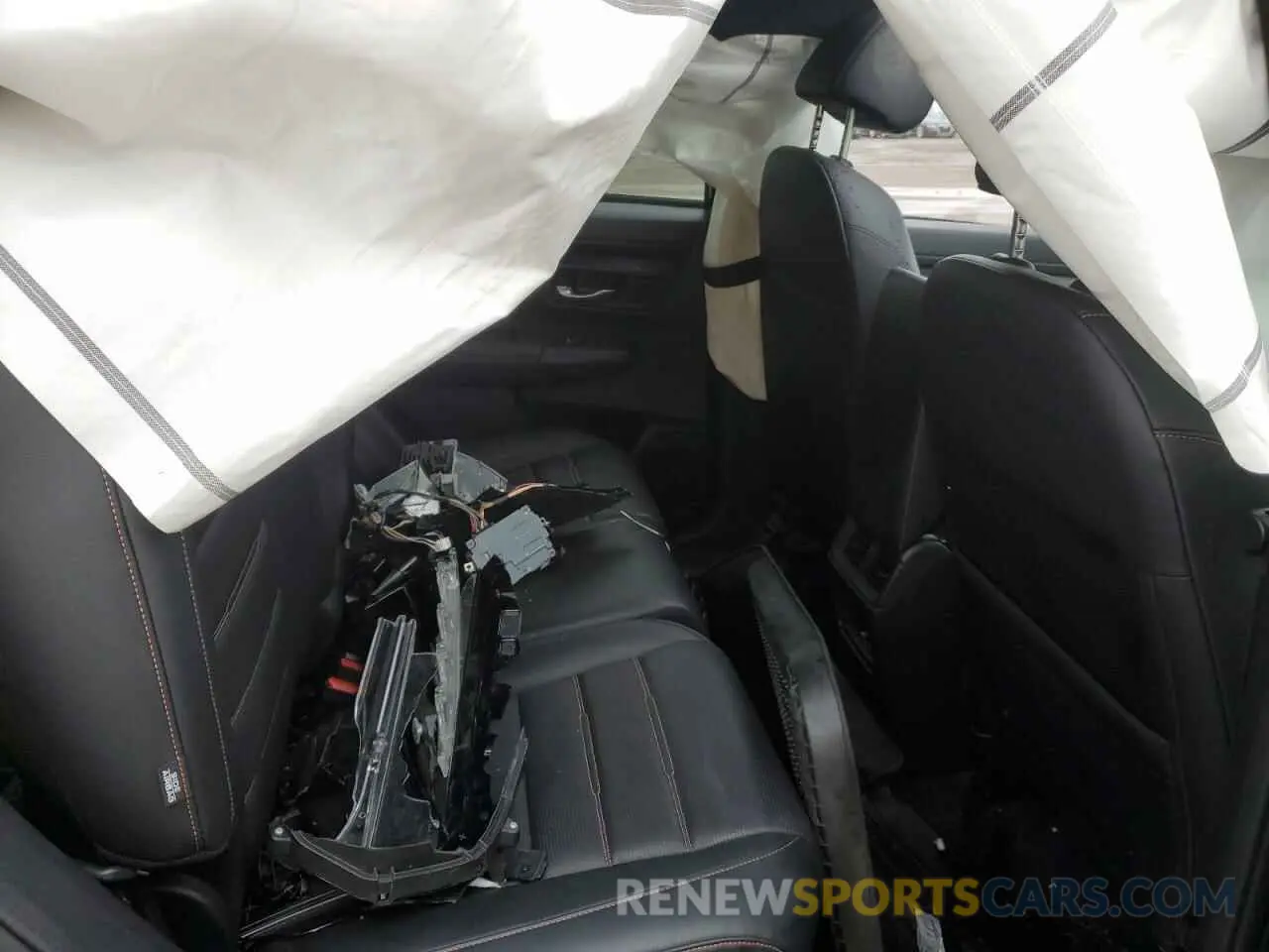 11 Photograph of a damaged car 2HKRS6H73RH201025 HONDA CRV 2024