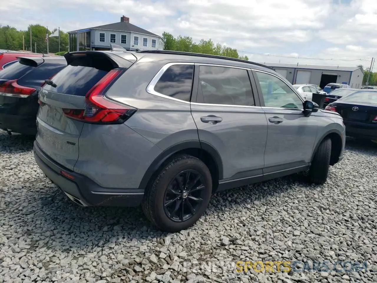 3 Photograph of a damaged car 2HKRS6H80RH802286 HONDA CRV 2024