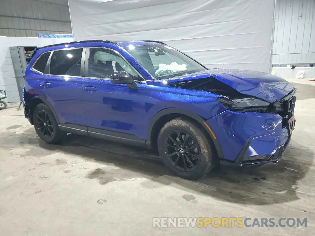 4 Photograph of a damaged car 2HKRS6H88RH812046 HONDA CRV 2024