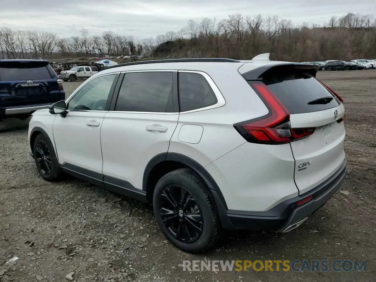 2 Photograph of a damaged car 2HKRS6H94RH806060 HONDA CRV 2024