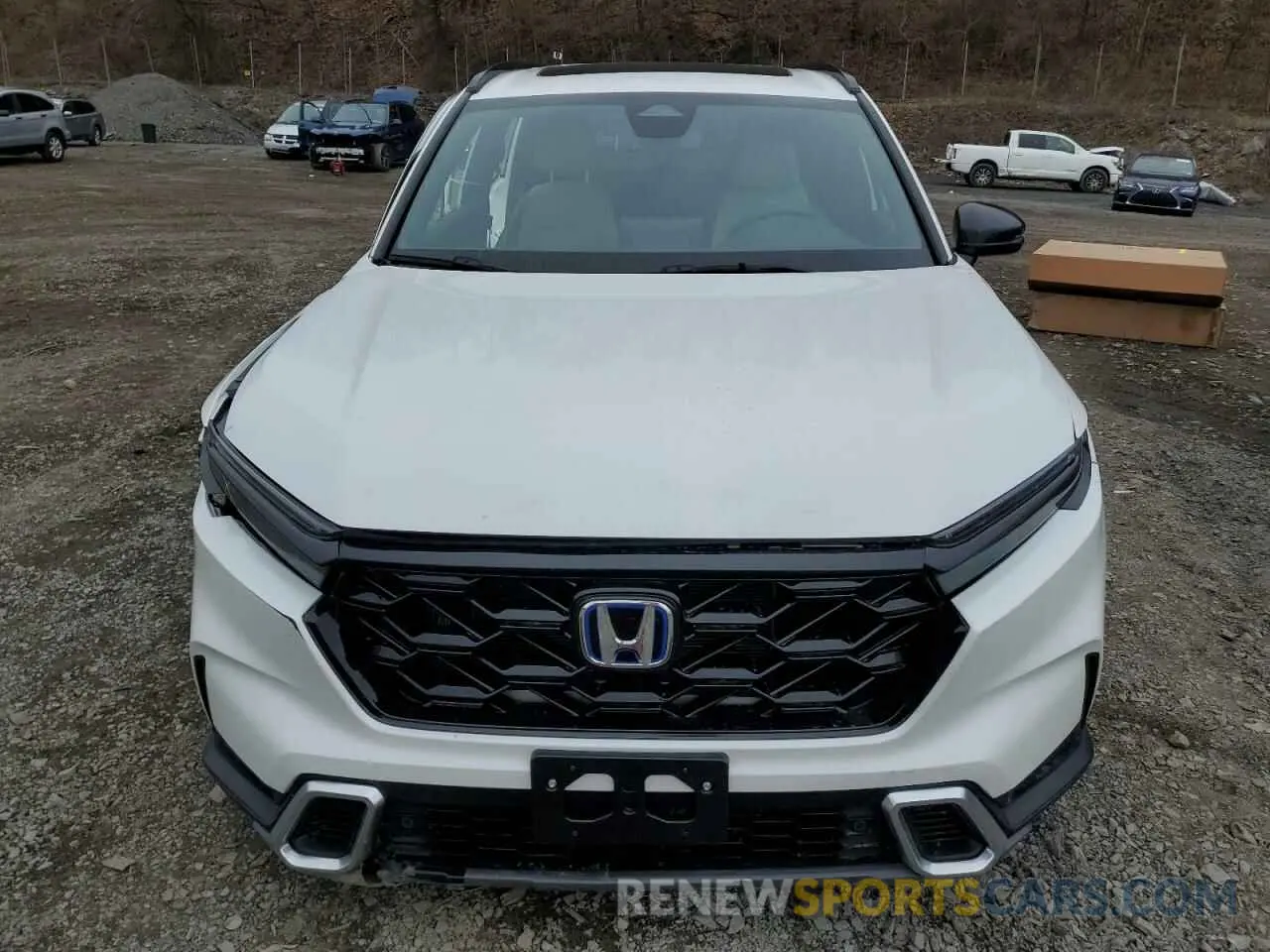 5 Photograph of a damaged car 2HKRS6H94RH806060 HONDA CRV 2024