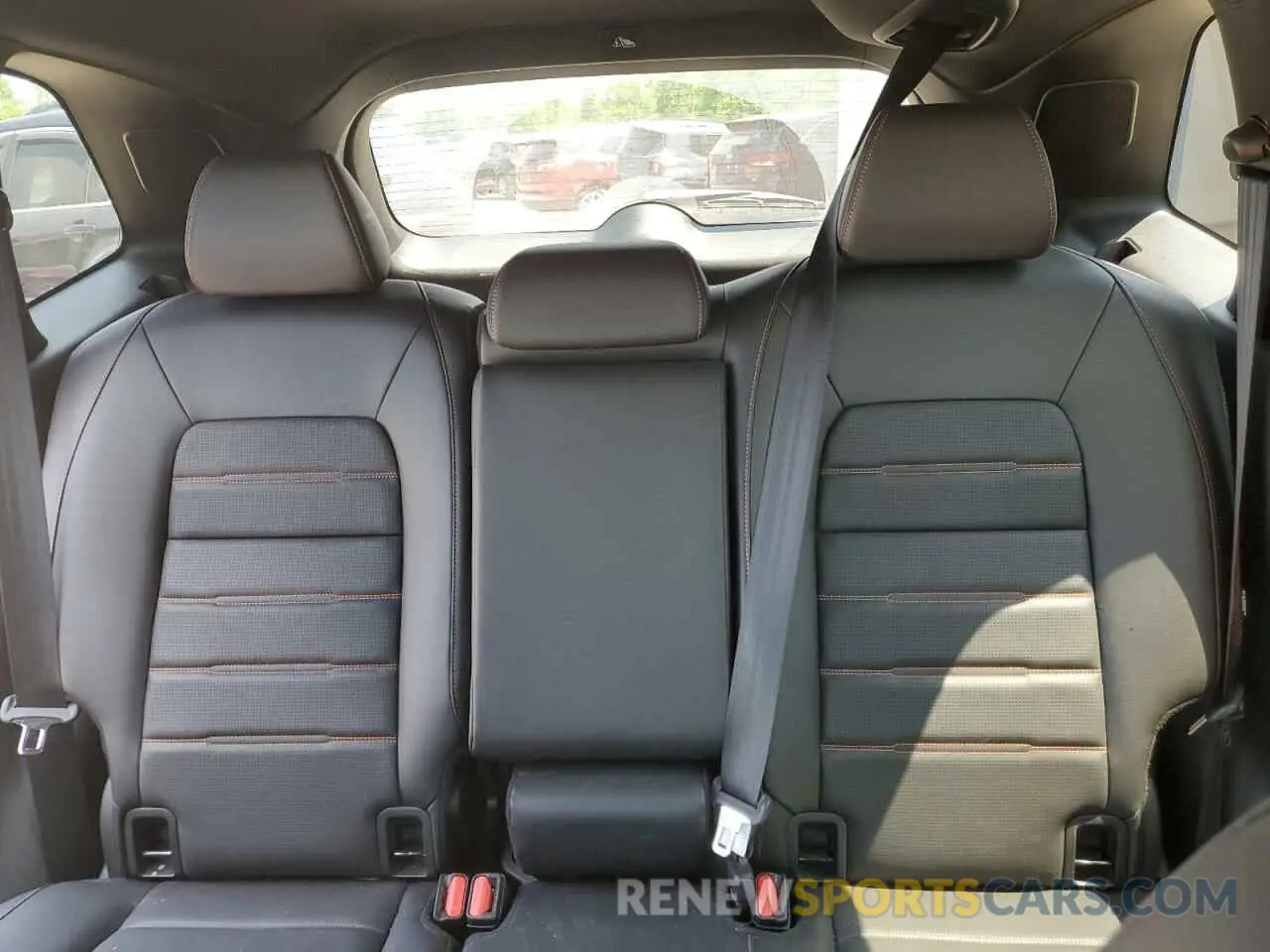 10 Photograph of a damaged car 2HKRS6H94RH811887 HONDA CRV 2024