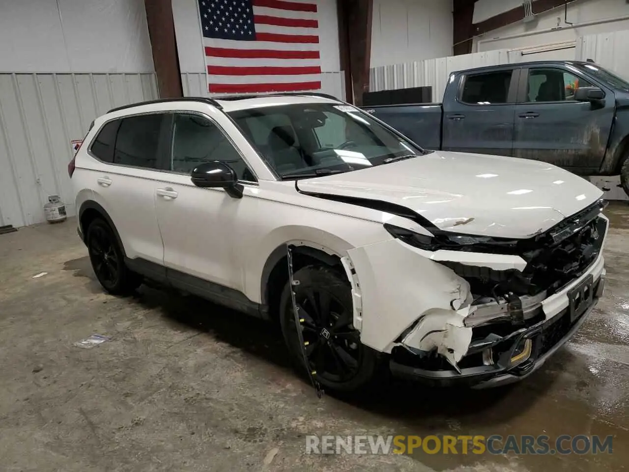 4 Photograph of a damaged car 2HKRS6H96RH802172 HONDA CRV 2024