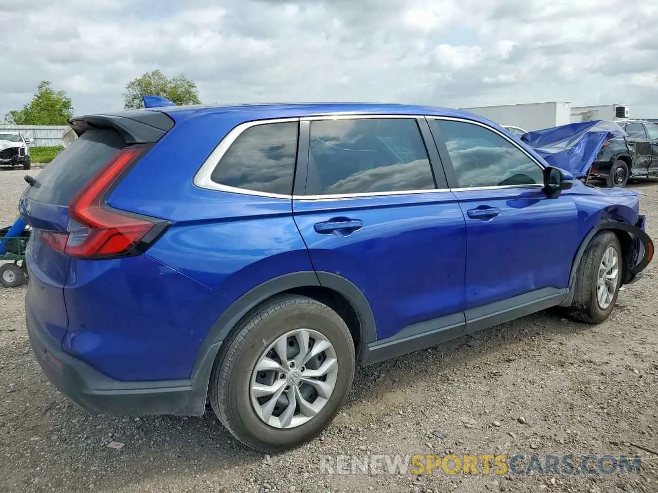 3 Photograph of a damaged car 5J6RS3H27RL004805 HONDA CRV 2024