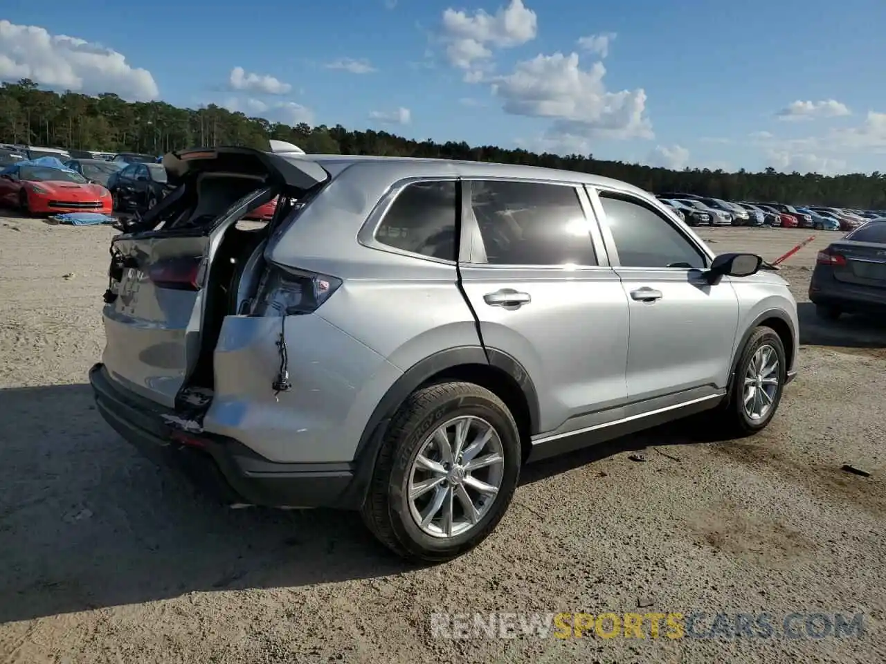 3 Photograph of a damaged car 5J6RS3H46RL005607 HONDA CRV 2024