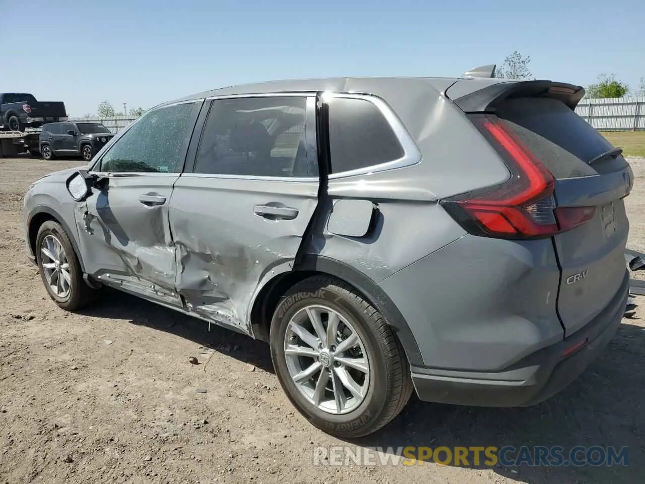 2 Photograph of a damaged car 5J6RS3H73RL007924 HONDA CRV 2024