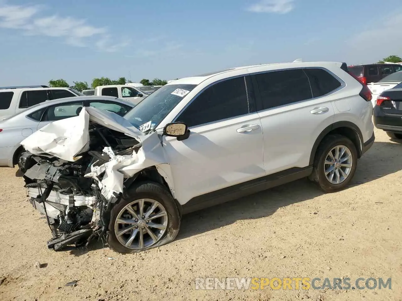 1 Photograph of a damaged car 5J6RS3H75RL005785 HONDA CRV 2024