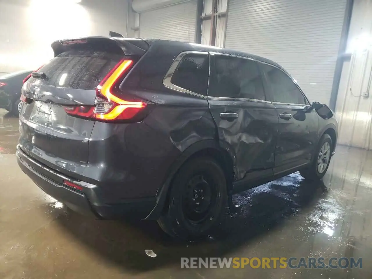 3 Photograph of a damaged car 5J6RS4H22RL004412 HONDA CRV 2024