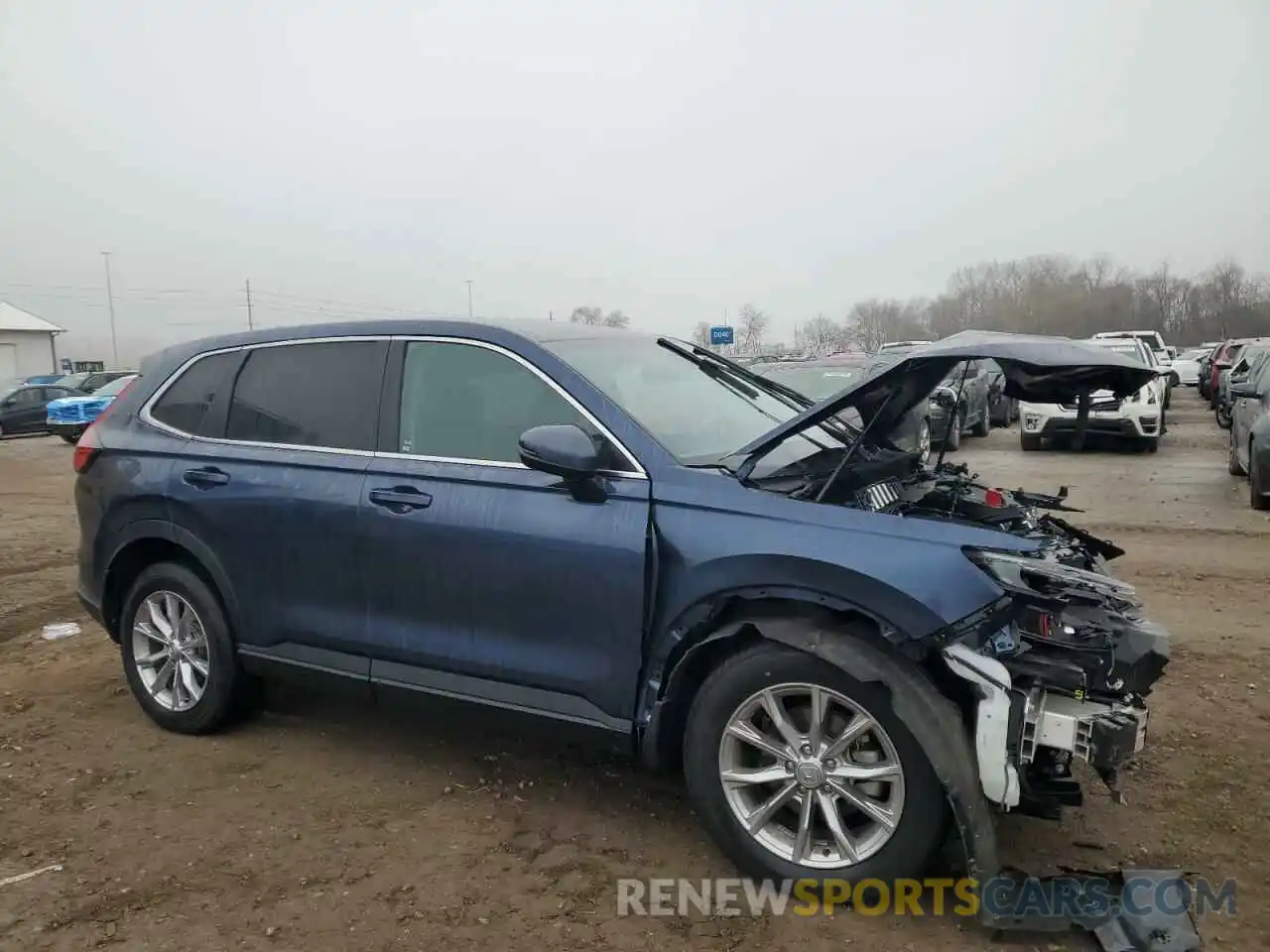 4 Photograph of a damaged car 5J6RS4H46RL002583 HONDA CRV 2024