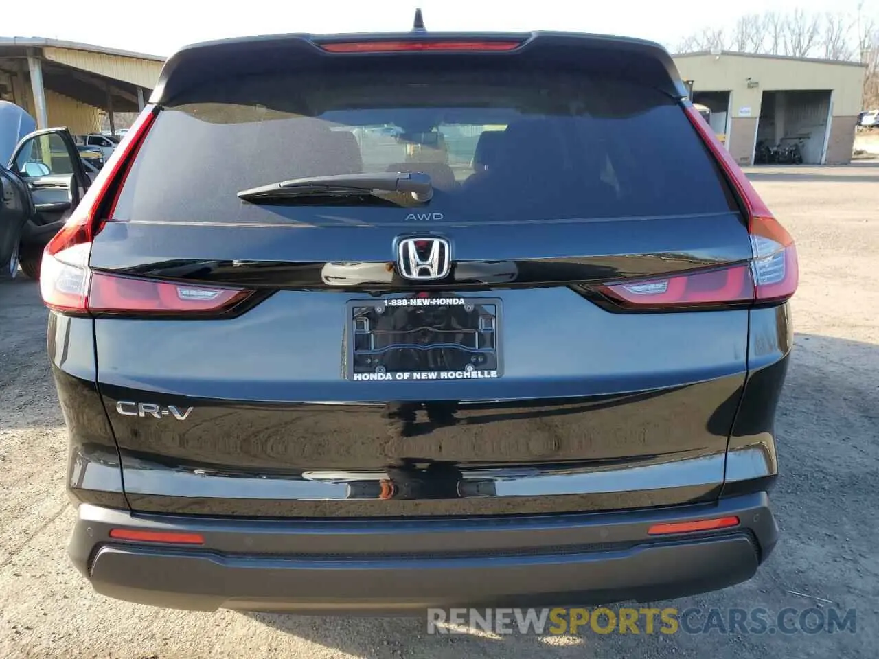 6 Photograph of a damaged car 5J6RS4H79RL011028 HONDA CRV 2024