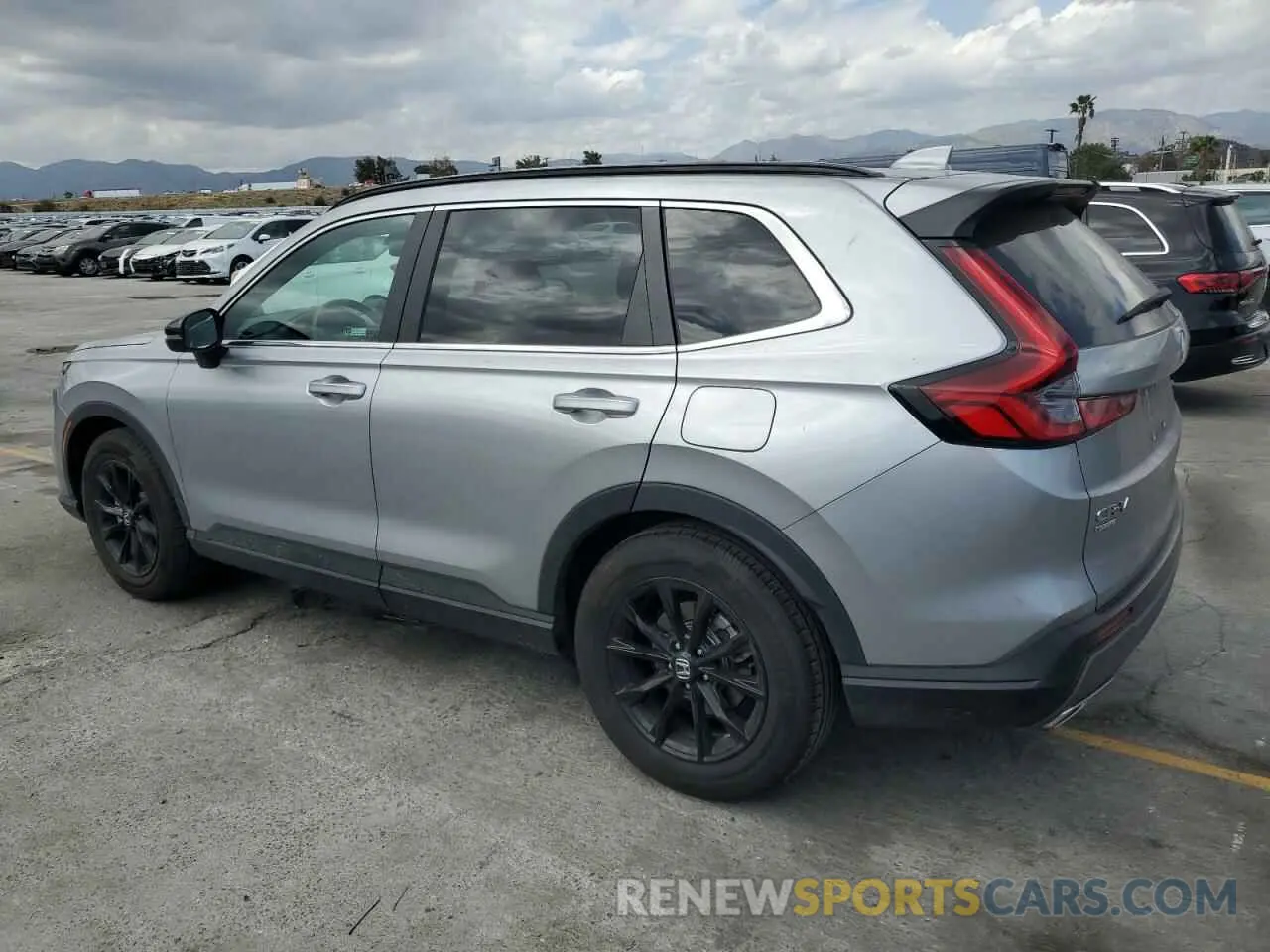 2 Photograph of a damaged car 5J6RS5H57RL004230 HONDA CRV 2024